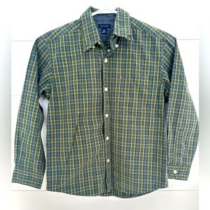 Tommy Hilfiger boys long sleeve dress shirt size 8-10